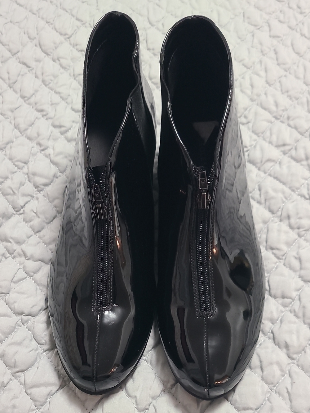 Aerosoles Women's Contemporary Fashion Wedge Black Patent Ankle Bootie  Sz 12 W